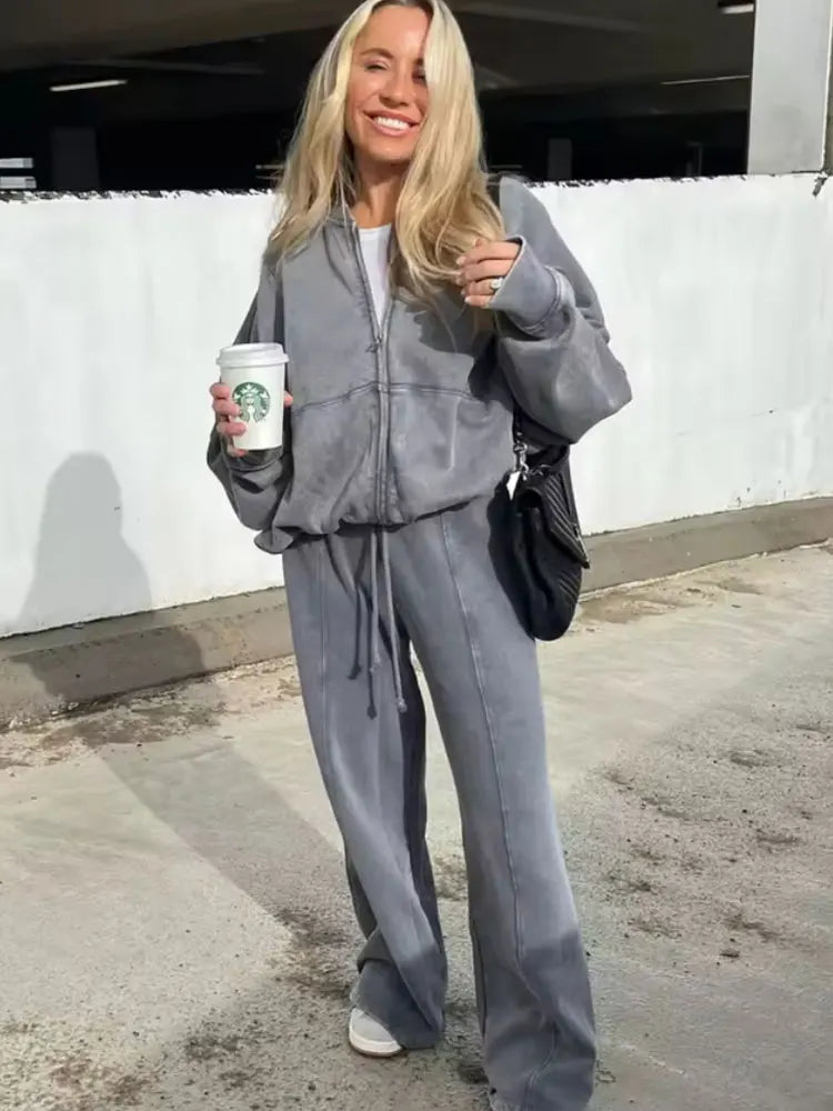 Damski komplet retro ze spodniami typu bomber